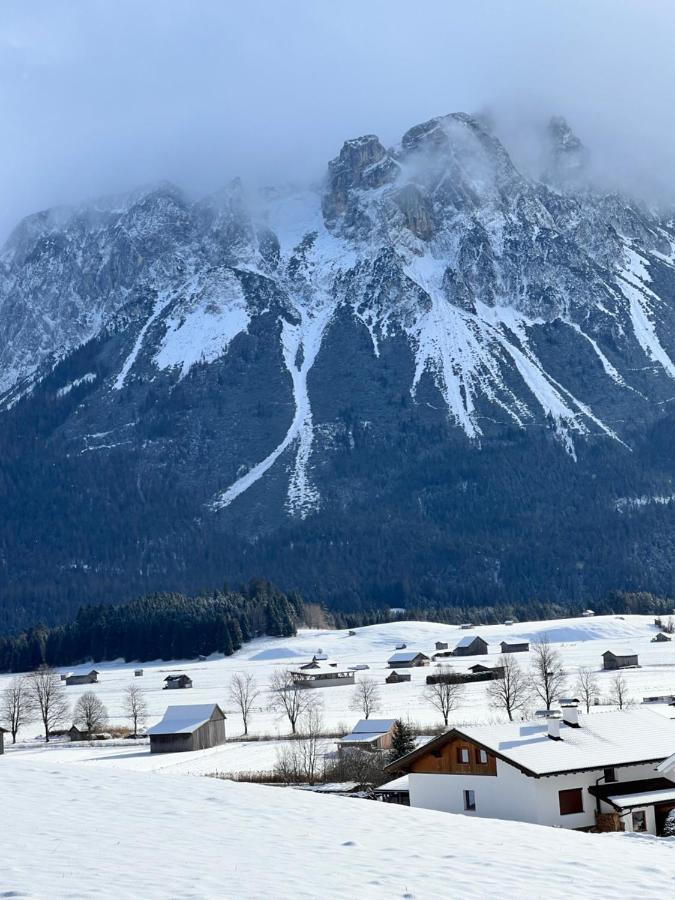 Panoramablick Appartement Lermoos Buitenkant foto